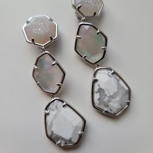 NWOT Kendra Scott Nina Statement Earrings in White Mix